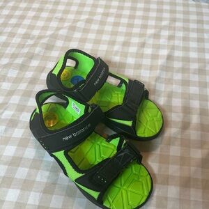New Balance Kids Neon Green and Black Sandals